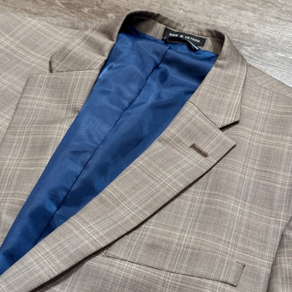 Tommy Hilfiger Sport Coat Mens 44 R Beige Plaid Blazer Jacket Two Button Wool - Picture 1 of 14